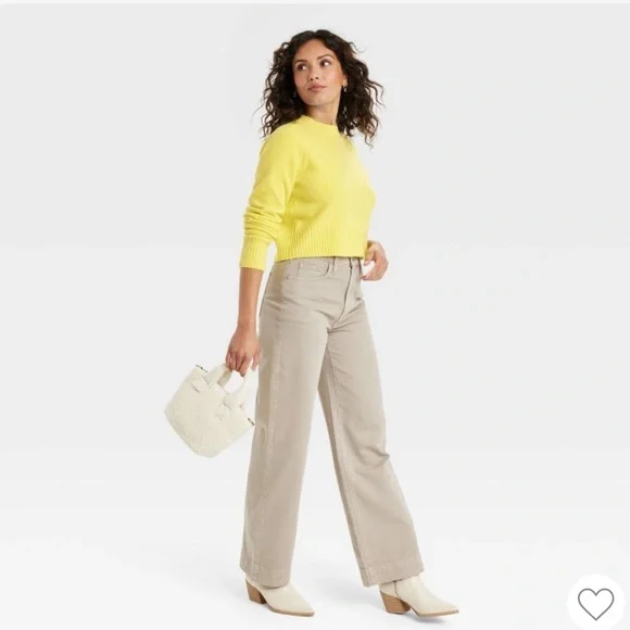 ✨NWT✨ UNIVERSAL THREAD Crew Neck Cashmere Like Yellow Sweater - Medium & Large - Picture 2 of 8